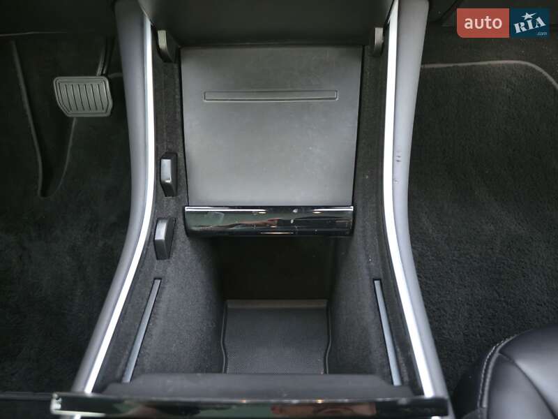Седан Tesla Model 3 2019 в Житомирі фото 26 Седан Tesla Model 3 2019 в Житомирі
