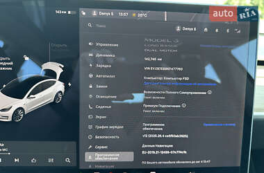 Седан Tesla Model 3 2019 в 