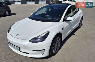 Седан Tesla Model 3 2022 в Хмельницькому