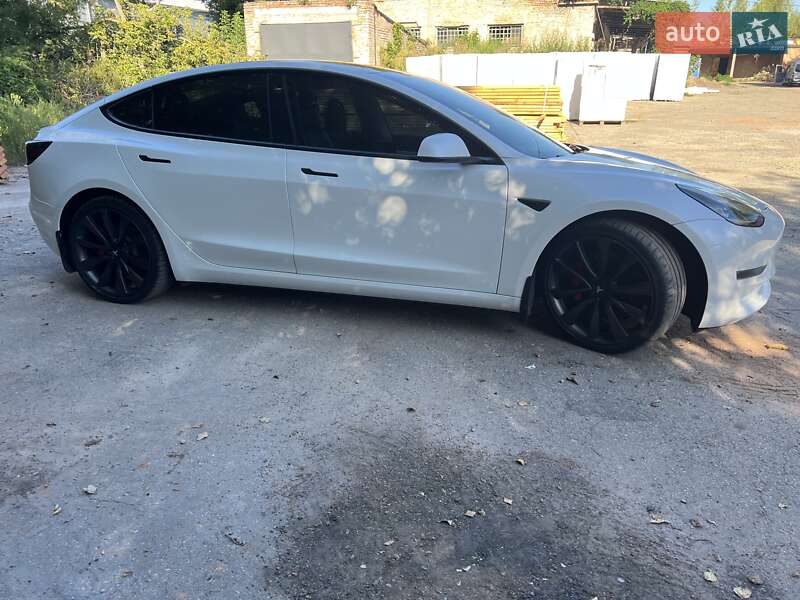Седан Tesla Model 3 2019 в Білій Церкві