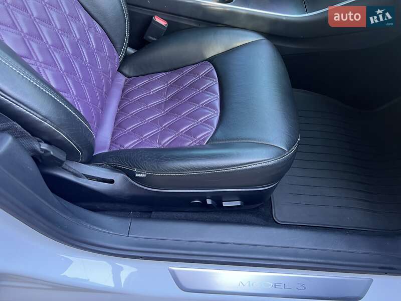 Седан Tesla Model 3 2019 в Білій Церкві