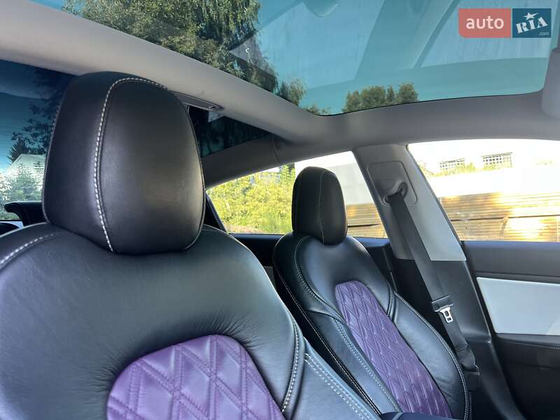 Седан Tesla Model 3 2019 в Білій Церкві