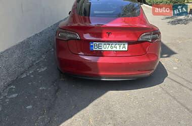 Седан Tesla Model 3 2018 в 