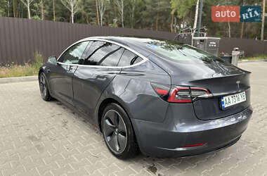 Седан Tesla Model 3 2018 в 