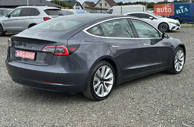 Седан Tesla Model 3 2018 в 