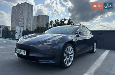 Седан Tesla Model 3 2018 в 