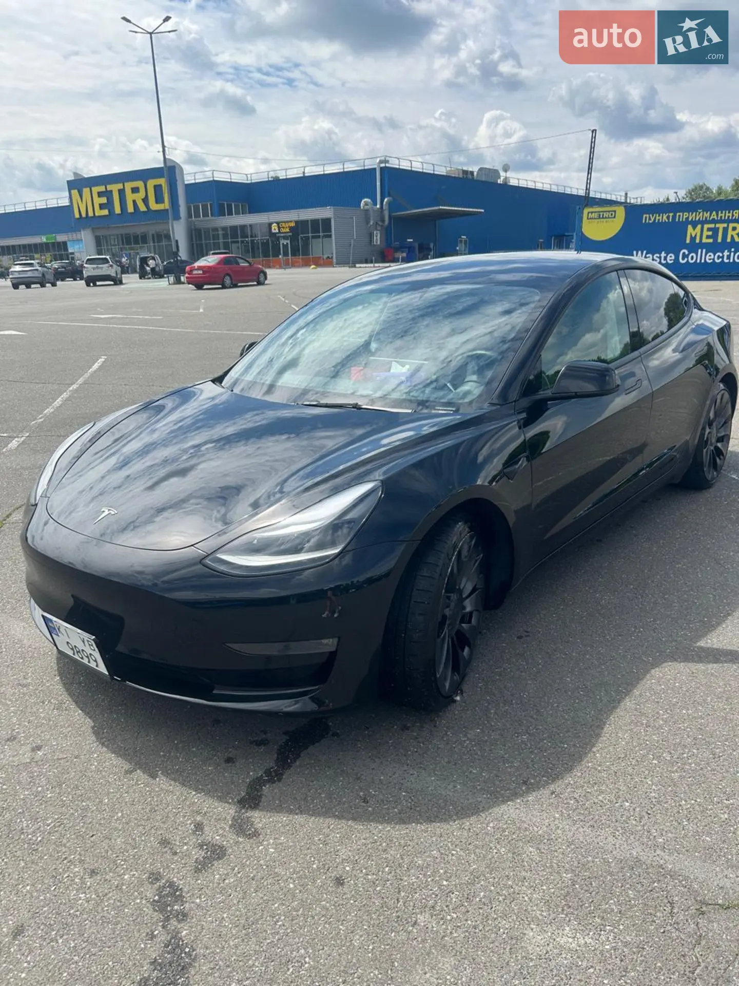 2022 Tesla Model 3 - фото 1