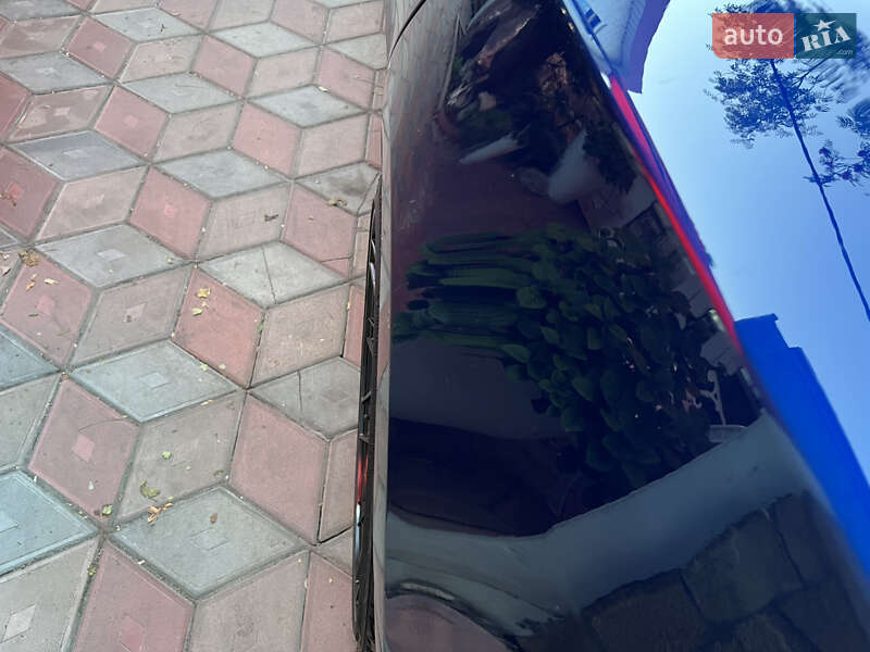 Седан Tesla Model 3 2019 в Житомирі