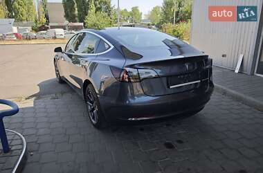 Седан Tesla Model 3 2018 в Миколаєві