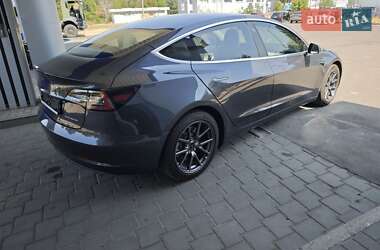 Седан Tesla Model 3 2018 в 