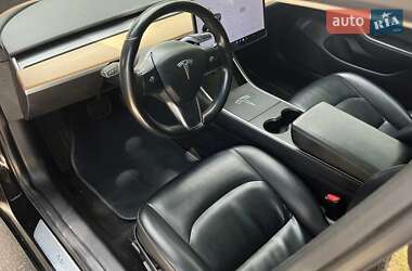 Седан Tesla Model 3 2018 в 