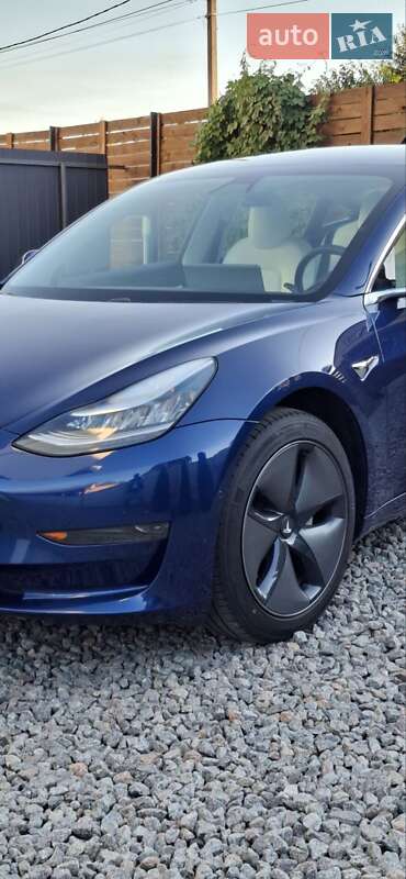 Седан Tesla Model 3 2019 в Кременчуге фото 14 Седан Tesla Model 3 2019 в Кременчуге
