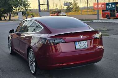 Седан Tesla Model 3 2018 в 