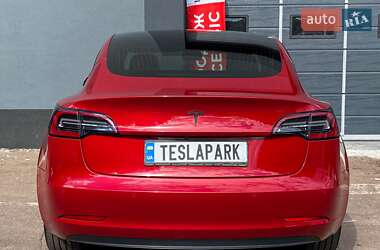 Седан Tesla Model 3 2018 в 