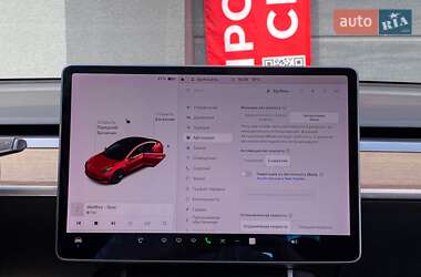 Седан Tesla Model 3 2018 в 