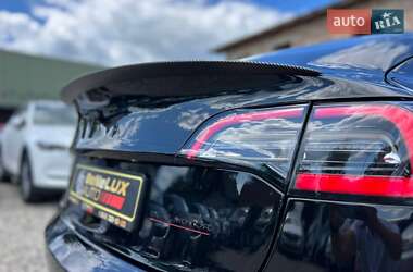 Седан Tesla Model 3 2018 в 