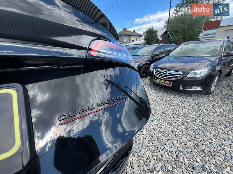 Седан Tesla Model 3 2018 в Коломиї