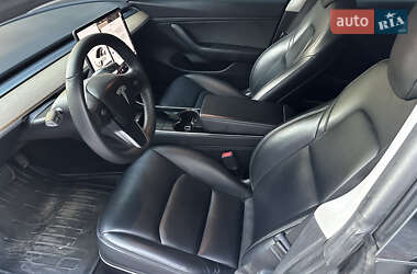 Седан Tesla Model 3 2019 в 