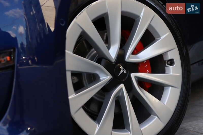 Седан Tesla Model 3 2022 в Дрогобичі фото 17 Седан Tesla Model 3 2022 в Дрогобичі