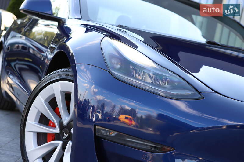Седан Tesla Model 3 2022 в Дрогобичі фото 35 Седан Tesla Model 3 2022 в Дрогобичі