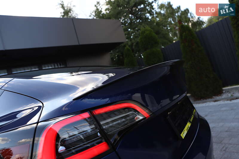 Седан Tesla Model 3 2022 в Дрогобичі фото 62 Седан Tesla Model 3 2022 в Дрогобичі