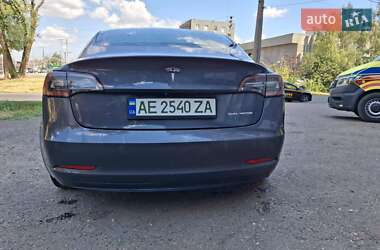 Седан Tesla Model 3 2018 в 