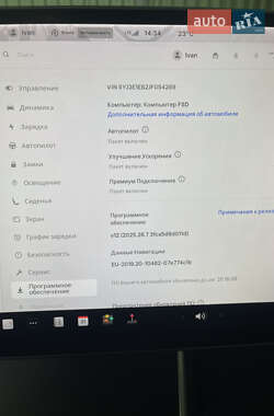 Седан Tesla Model 3 2018 в 