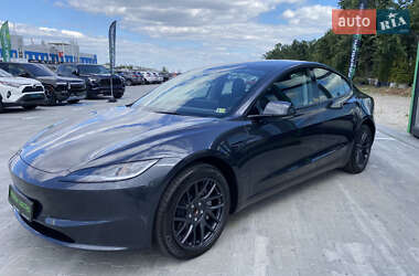 Седан Tesla Model 3 2024 в Києві