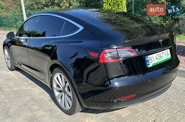 Седан Tesla Model 3 2019 в 