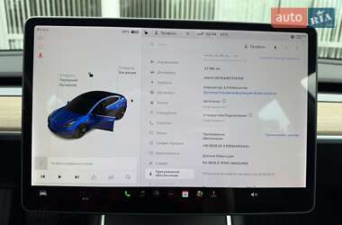 Седан Tesla Model 3 2019 в 