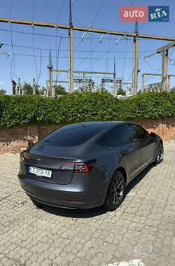 Седан Tesla Model 3 2023 в 