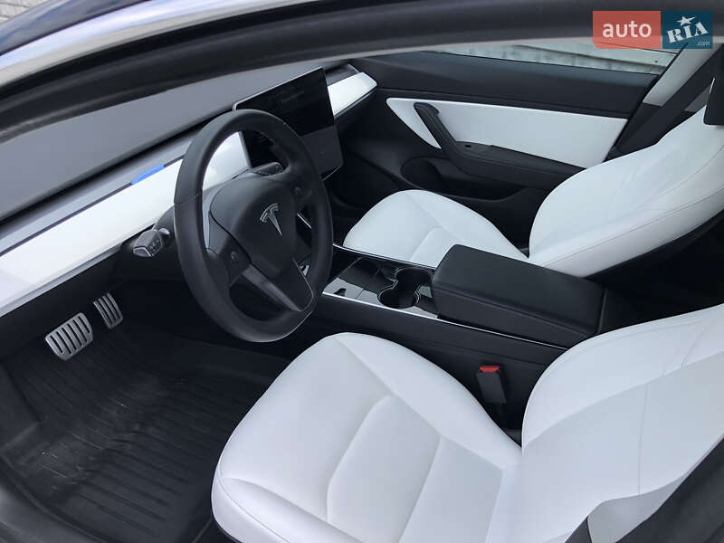 Седан Tesla Model 3 2019 в Києві фото 23 Седан Tesla Model 3 2019 в Києві