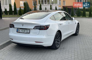 Седан Tesla Model 3 2019 в 