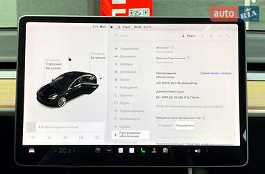 Седан Tesla Model 3 2020 в 