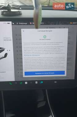 Седан Tesla Model 3 2018 в Киеве