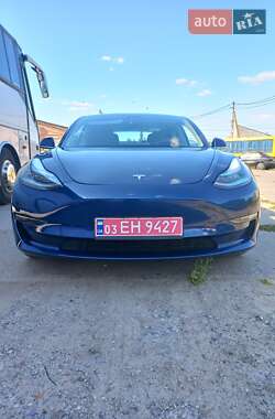 Седан Tesla Model 3 2018 в Шептицькому