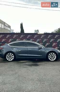 Седан Tesla Model 3 2018 в 
