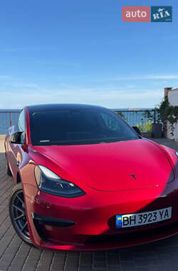 Седан Tesla Model 3 2021 в Одесі