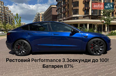 Седан Tesla Model 3 2021 в Києві