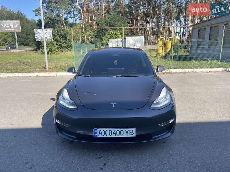 Седан Tesla Model 3 2018 в 
