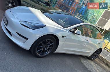 Седан Tesla Model 3 2021 в Трускавці фото 40 Седан Tesla Model 3 2021 в Трускавці