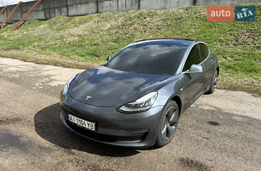 Седан Tesla Model 3 2019 в 