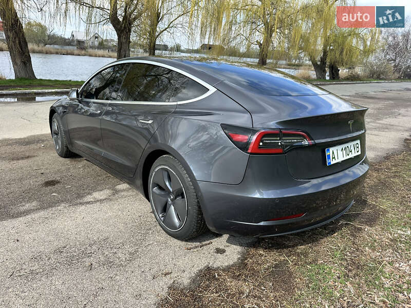Седан Tesla Model 3 2019 в Белой Церкви