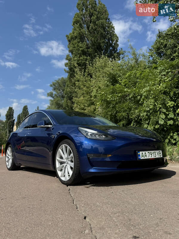 Tesla Model 3 2019 Tesla Model 3 2019