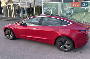Седан Tesla Model 3 2019 в Білій Церкві