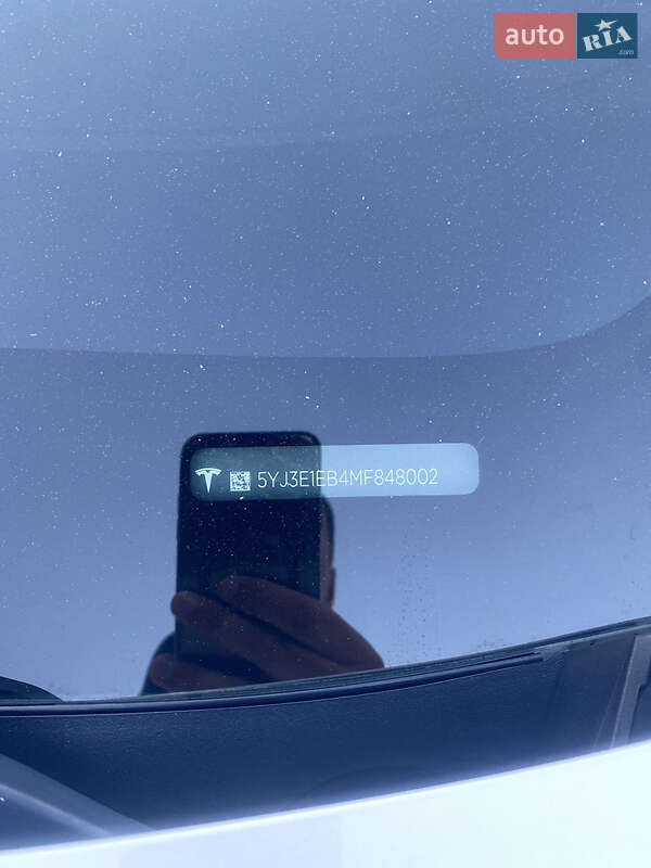 Седан Tesla Model 3 2020 в Вінниці
