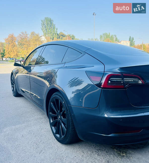 Седан Tesla Model 3 2022 в Дніпрі фото 3 Седан Tesla Model 3 2022 в Дніпрі