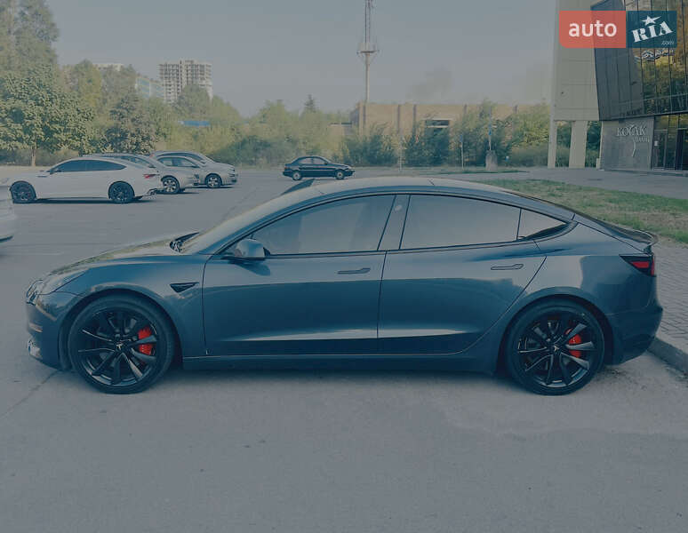 Седан Tesla Model 3 2022 в Дніпрі фото 2 Седан Tesla Model 3 2022 в Дніпрі