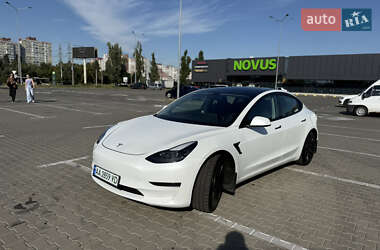 Седан Tesla Model 3 2023 в Киеве