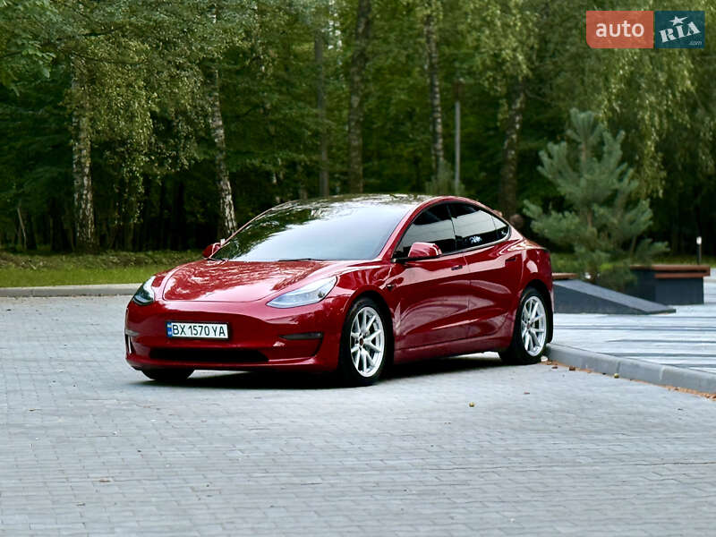 Седан Tesla Model 3 2021 в Тернополе фото 3 Седан Tesla Model 3 2021 в Тернополе